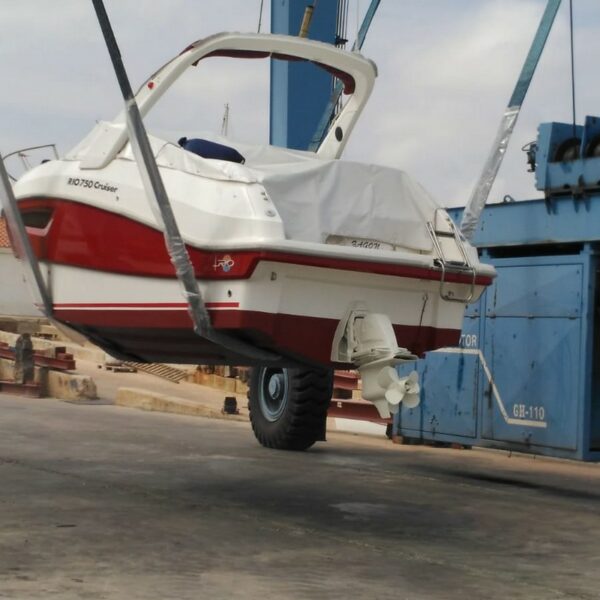 rio 750 cruiser alcossebre teca proa imitacion